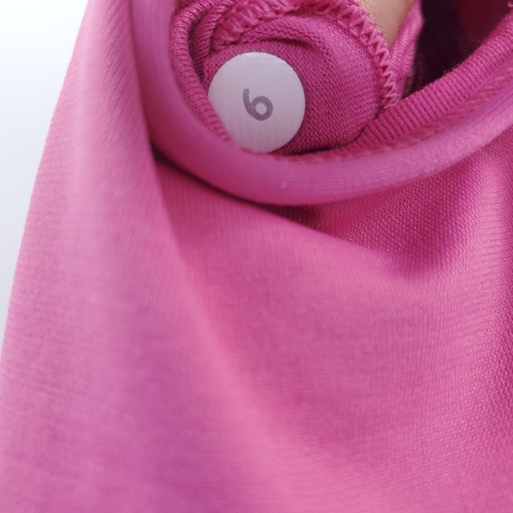 Lululemon Pink Strappy Open Back Tank Built in Bra - Picture 5 of 6